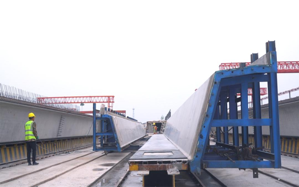 BY12-B04-1(升級(jí)版半臥式包子機(jī))